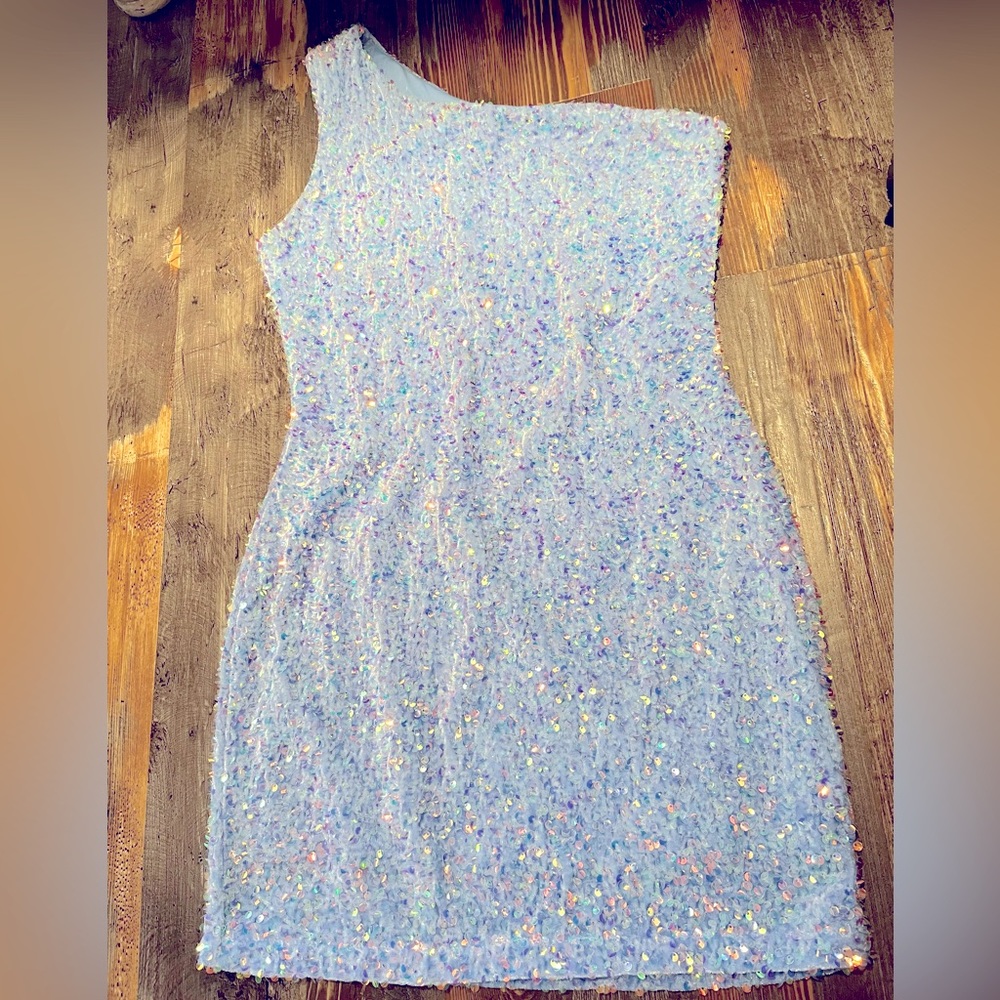 Prom dress, size large, blue and pink sequins, brand velv